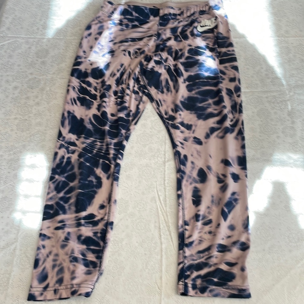 Nike leggings